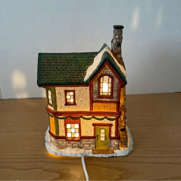 Vtg Holiday Time Dormitory School College Christmas Village House Light-Up 1999 - Picture 3 of 11